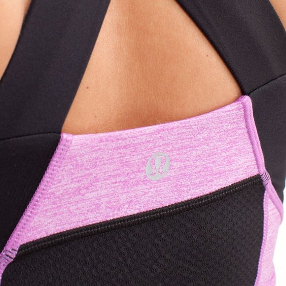 Lululemon Push Your Limits Tank top / workout shirt black / violet, built in bra - Picture 3 of 8